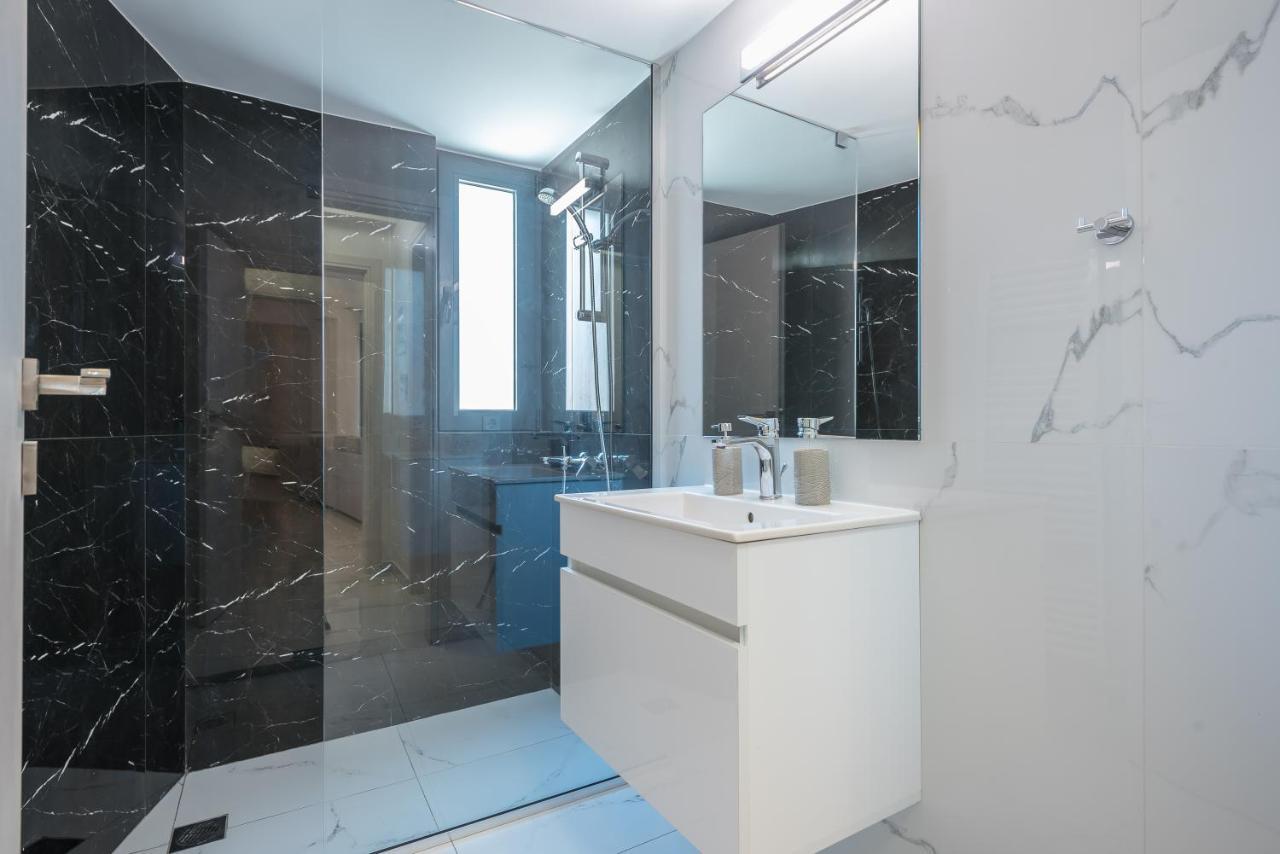 Newly Renovated Apt In The Heart Of Kerameikos Athén Kültér fotó
